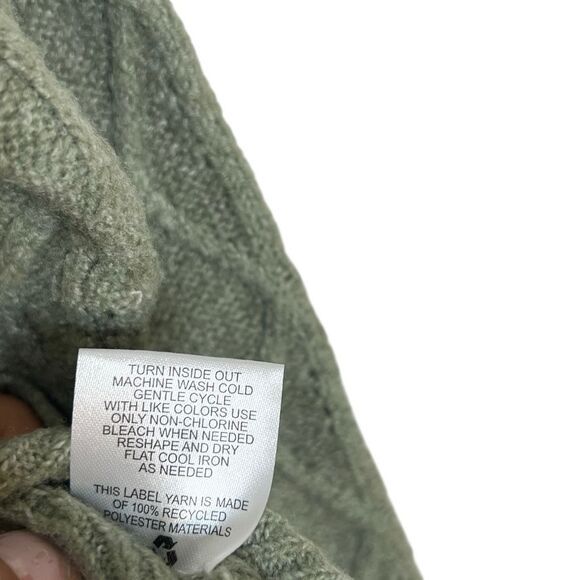 Hippie Rose NWT Cable Knit Textured Crew Pullover Sweater Willow Green Size XS - Picture 9 of 10